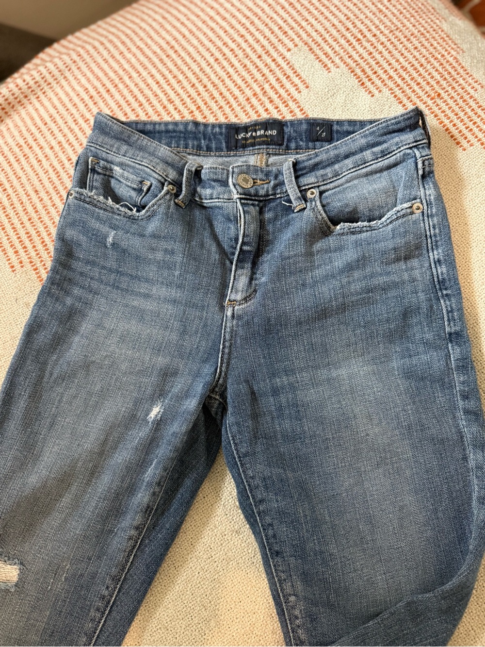 Lucky Brand Women's Slim Jeans Blue Denim Distressed Size 4/27 - Picture 4 of 11